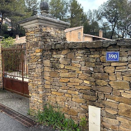 Maison Au Pied De La Sainte Victoire Puyloubier Extérieur photo